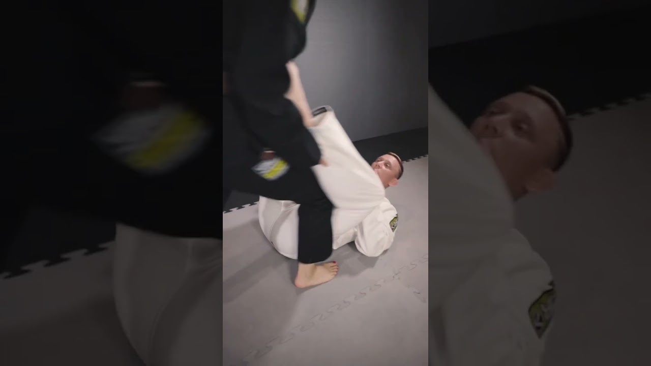 Valor Fightwear’s new Valente GI. A great day of shooting in the gym 