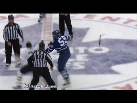 Corey Tropp vs Jamie Devane Sep 22, 2013