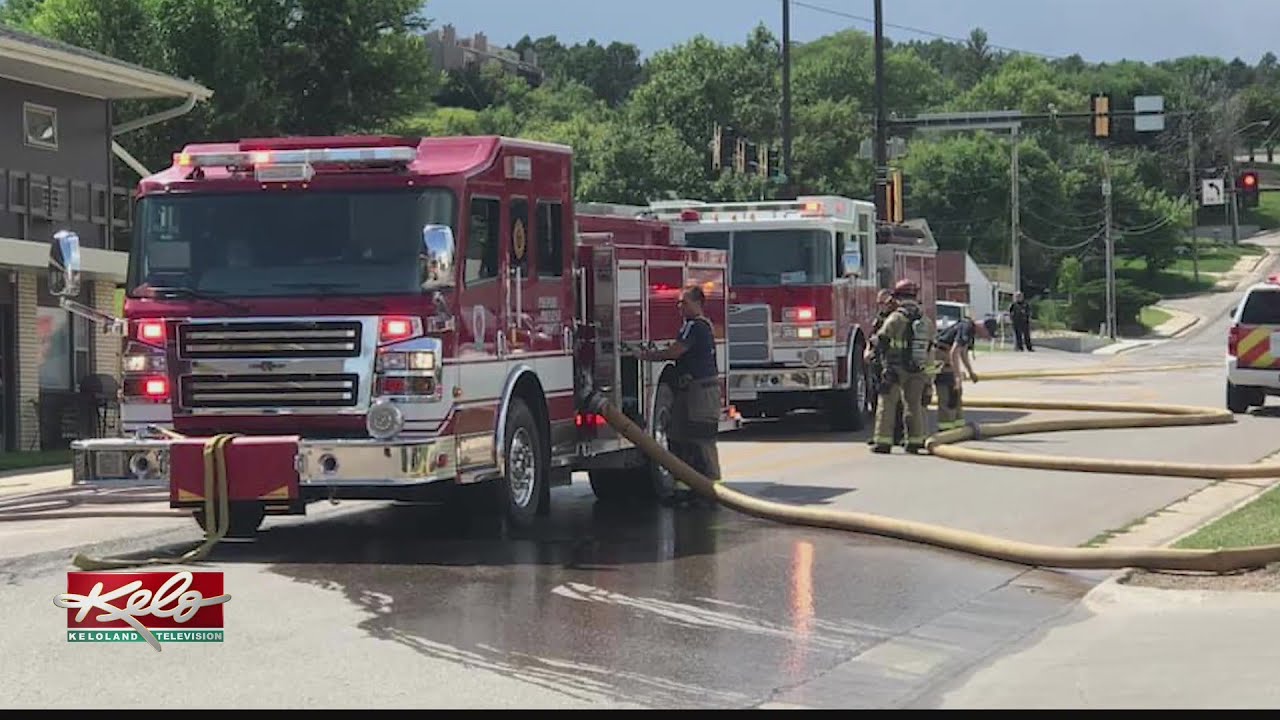 Apartment sprinklers help put out fire in Rapid City - YouTube