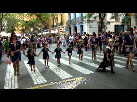 Moros y Cristianos Dénia 2011. Desfile Infantil: Filà Almogàvers (Capitanía Cristiana)