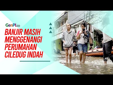 Banjir Masih Menggenangi Perumahan Ciledug Indah