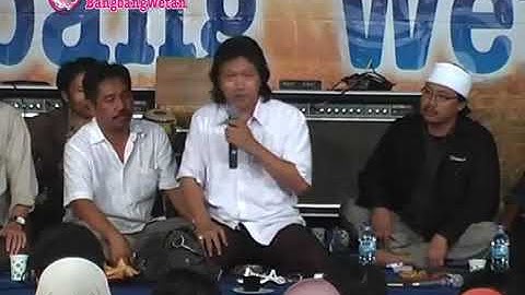 Cak Nun mengisi di Bang Bang Wetan tentang Wayang Digital