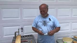Unique Mod puts Rapid Feeder onto Standard Nuc - beekeeping
