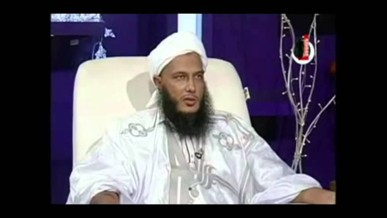 حكم تتبع الرخص والأخذ بالأيسر - الشيخ الددو