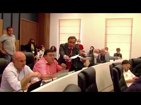 ხმაური აჭარის უმაღლეს საბჭოში