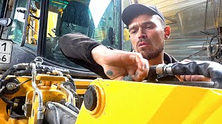 Как и чем смыть смазку? Волшебное средство для экскаватора погрузчика JCB 3CX Влог тракториста