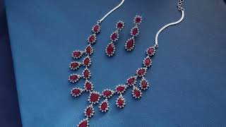 Penelope Red Dainty Necklace Set