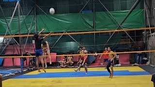 ស្មាត់ទ័រ ជួបប្រុសស្អាតម៉ូម៉ូ លាន់ដូចផុះផុះ Viral Volleyball Match Tor