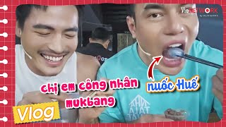 Kiếp nạn lần đầu mukbang nuốc Huế của 2 chị em sinh đôi Jes Si Cà Dương Lâm - Võ Tấn Phát