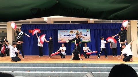 Bánh Trôi Nước(Nữ quyền) lớp 10C11, duyệt văn nghệ 20/11