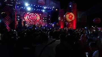 KARTONYONO MEDOT JANJI (NELLA KHARISMA) LAGISTA MANIA LIVE PARKIR BARAT DELTA PLAZA SURABAYA