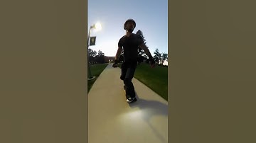 Carve as fast as I can! #onewheel #onewheelgt #ridethelightning #lightningrails