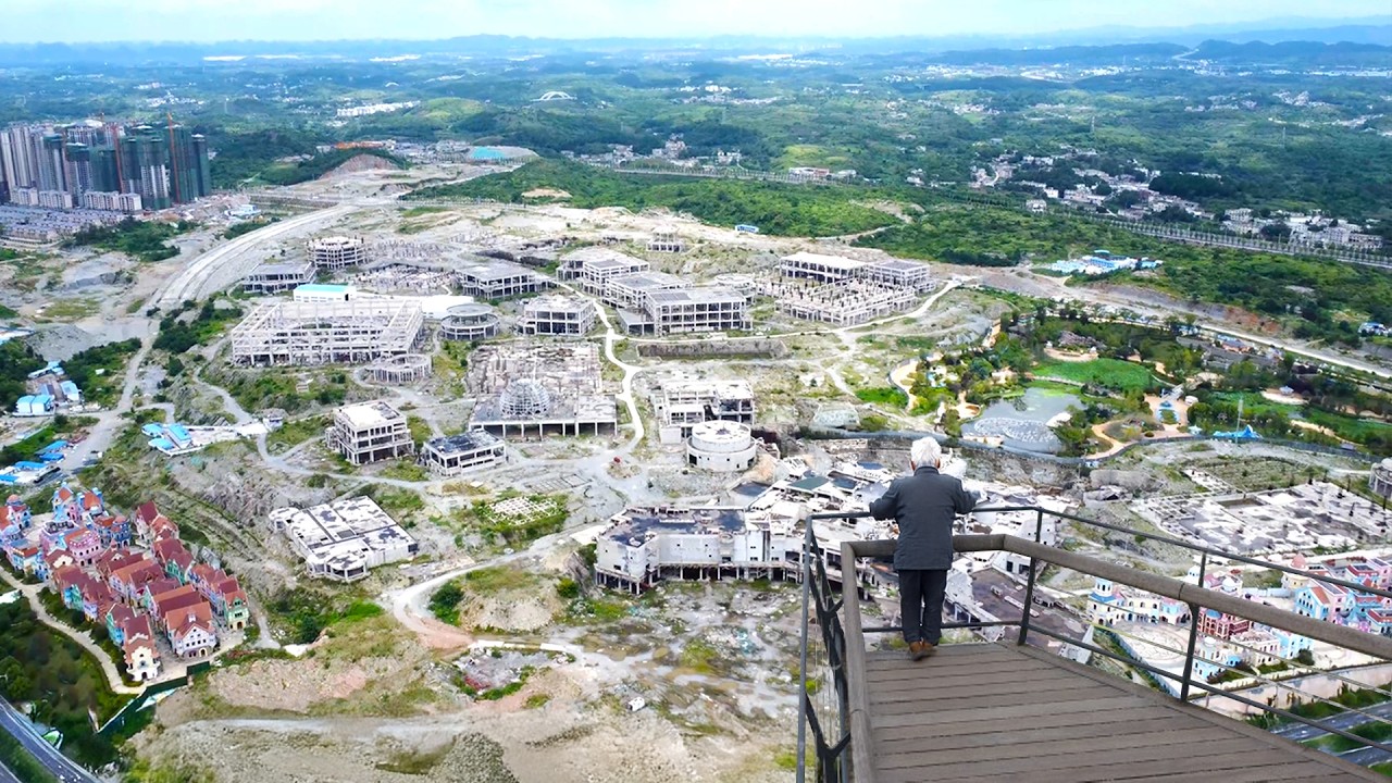 8 Заброшенных Парков Китая: Один Стоил $240 Млрд! Десятки Rolls-Royce Стали Кладбищем Машин