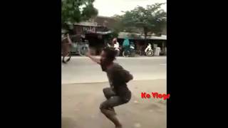 Wong Edan Kuwi Bebas - ORANG GILA ITU BEBAS