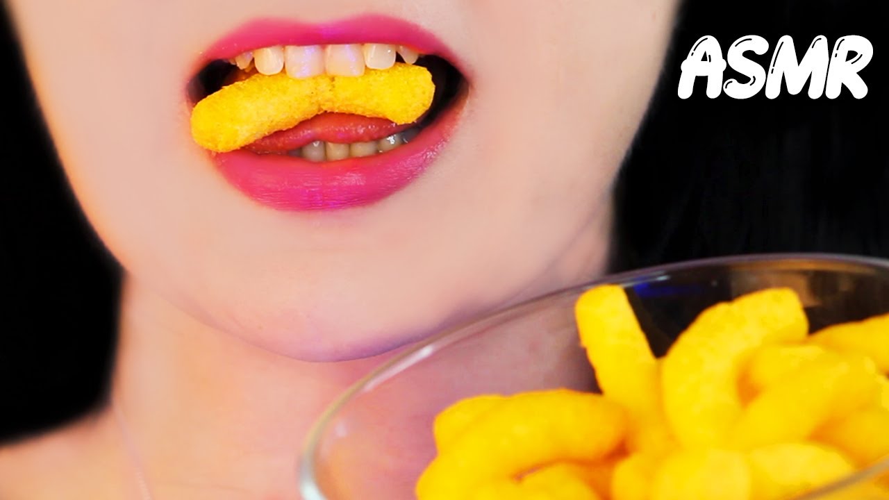 asmr CRUNCHY CHEESE CHEETOS eating sounds EMOJI MUKBANG - YouTube