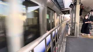 阪和線223系＋225系快速天王寺行き　　日根野到着！