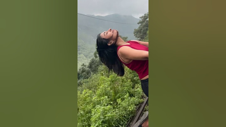 Girl Leans Out of Moving Train But Sunglasses Slip And Fall -  1670500