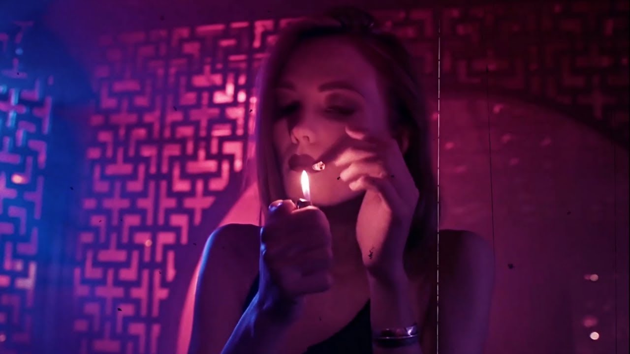 Guarda FURIXN - NOWHERE su YouTube Guarda FURIXN - NOWHERE su YouTube