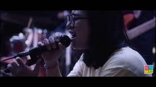 Dinov - Maaf (Live at On Boarding)