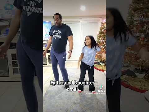 Father And Daughter Dancing To Everybody Nicki Minaj Everybody Nickiminaj Dance Viral 