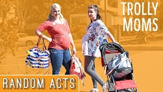 Strangers Helped These Pregnant Mothers - Random Acts
