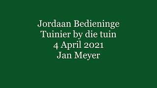 Jordaan Bedieninge. Tuinier by die graf. 4 April 2021. Jan Meyer