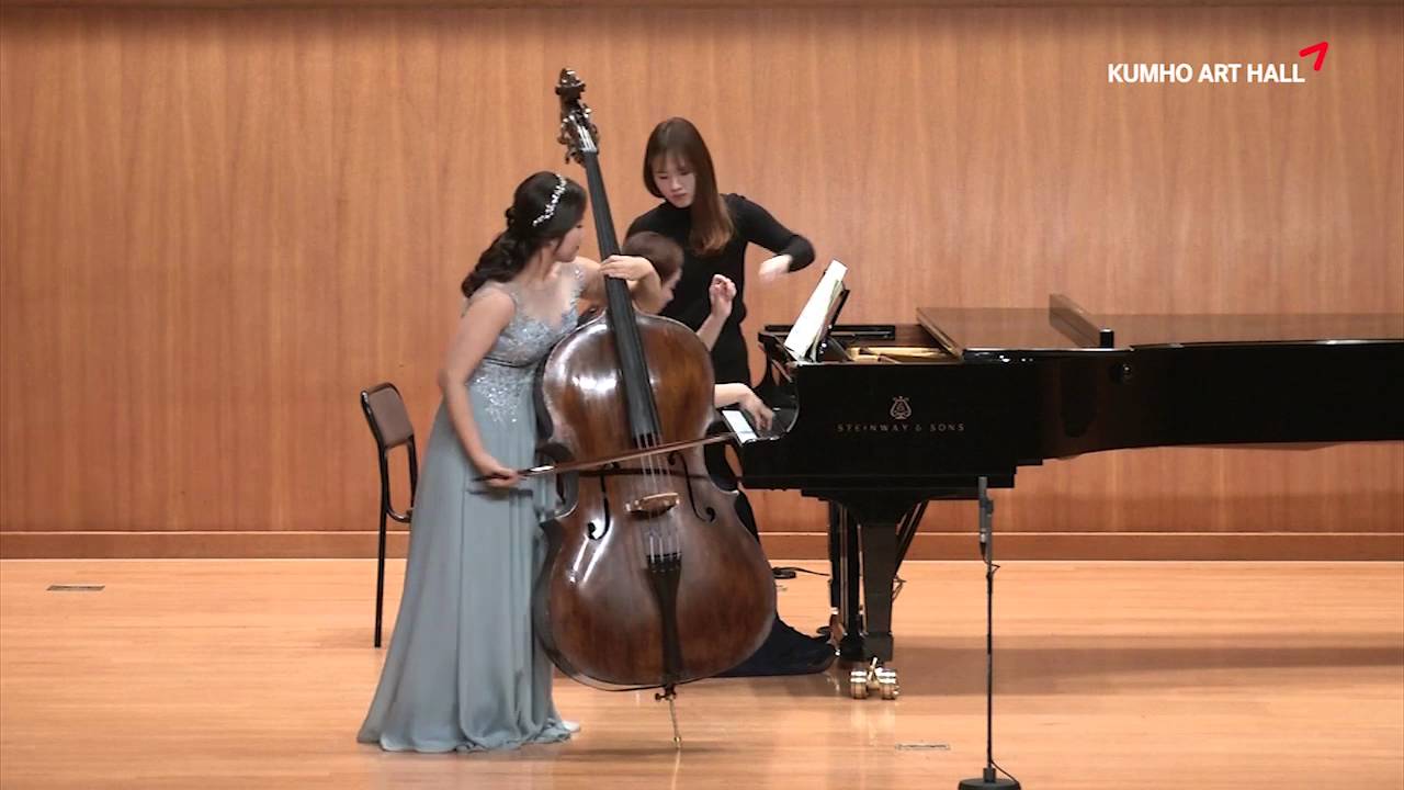 YouTube पर [금호영아티스트콘서트] 16.01.16 정하나 더블베이스 독주회 देखें