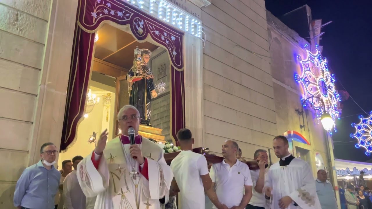 Nicolosi 13 Giugno 2022 Trionfale Uscita Sant'Antonio di Padova e Spettacolo Pirotecnico ZIO PIRO