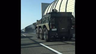 デカイ...!!82式指揮通信車