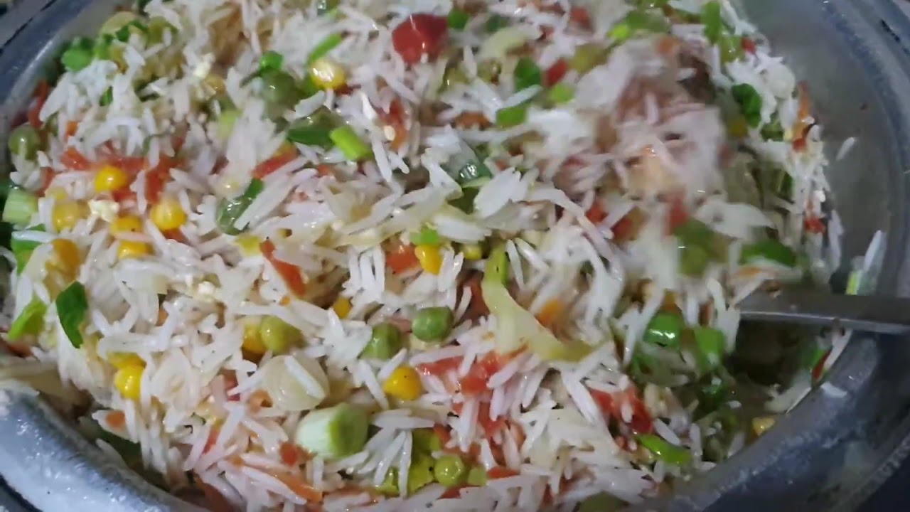 Colorful Chinese Fried Rice - YouTube