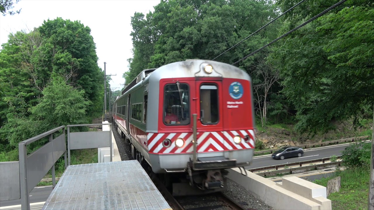 Metro North Talmadge Hill Trains Arrive From Both Directions YouTube