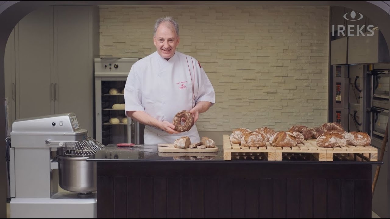 IREKS presents: Farmer Rye Bread and Walnut Rings using REX BAVARIAN DARK