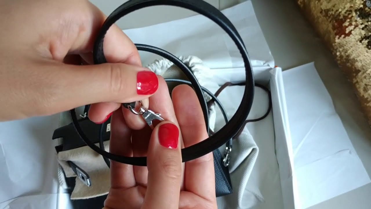 HERMES Mini Kelly Black EPSOM PHW Unboxing 時尚 - YouTube