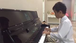 Miniatura de vídeo de "J S  Bach invention 8 , Clementi Sonatina  Op 36 No 3 by Patchubun Panjamapirom 9 years old"