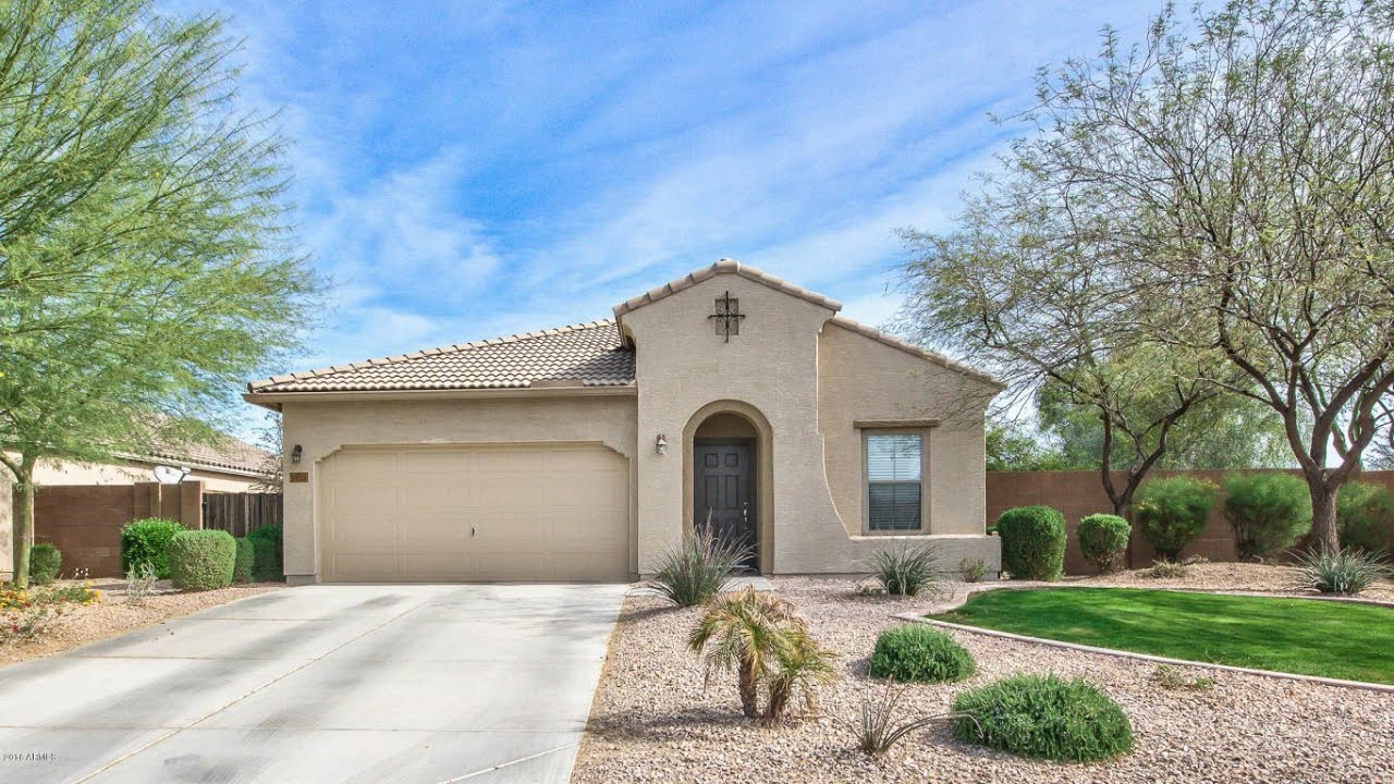 Homes for Sale in San Tan Valley 1028 W Jamaica Hope Way San Tan