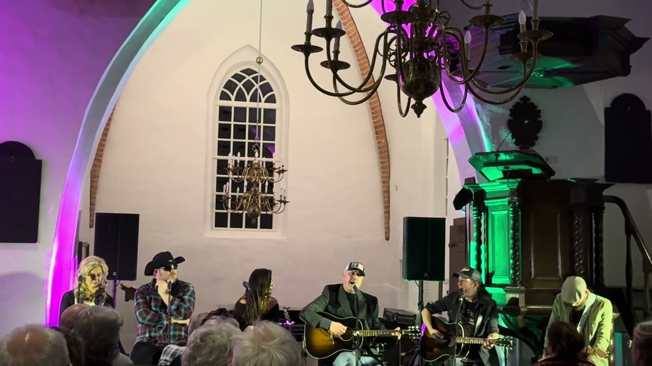 Watch Won’t Settle Down (acoustic live) on YouTube Watch Won’t Settle Down (acoustic live) on YouTube