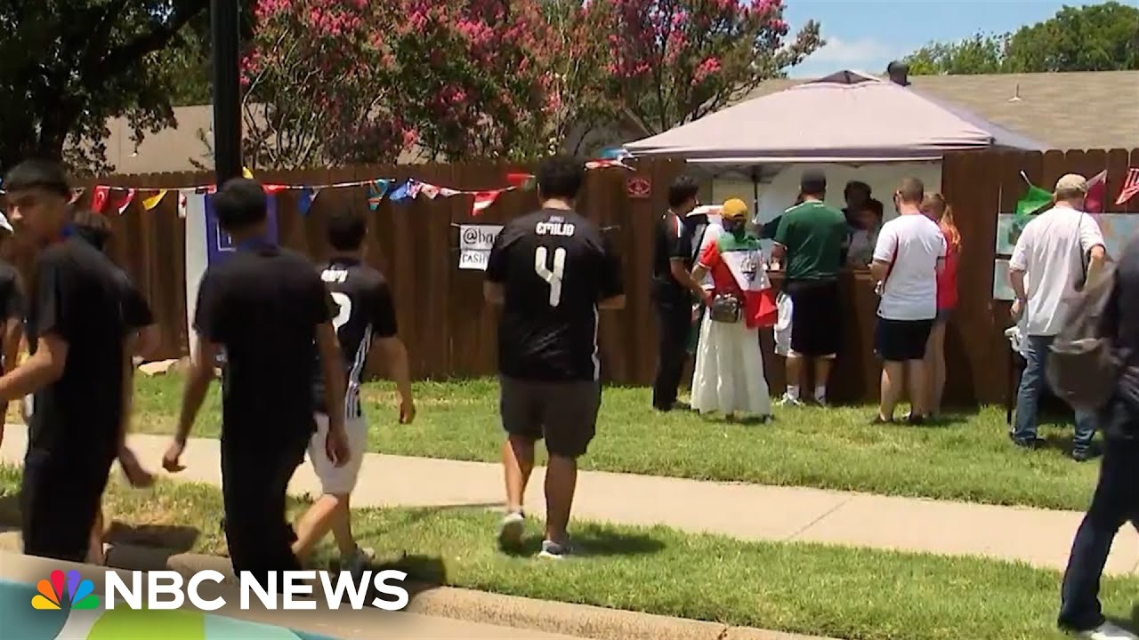 A Texas family set up a lemonade stand and World Cup fans lined up