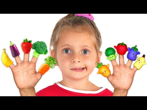 Видео: Пальчиковая семейная песенка с цветными овощами Майи и Маши