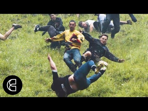 Cheese Rolling – The British Tradition of Chasing After Cheese image