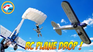 RC Plane drops Mini Parachute !