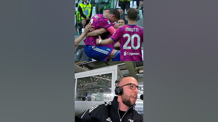 POV: il telecronista reagisce al tiro al volo di Vlahovic 💥  🖤