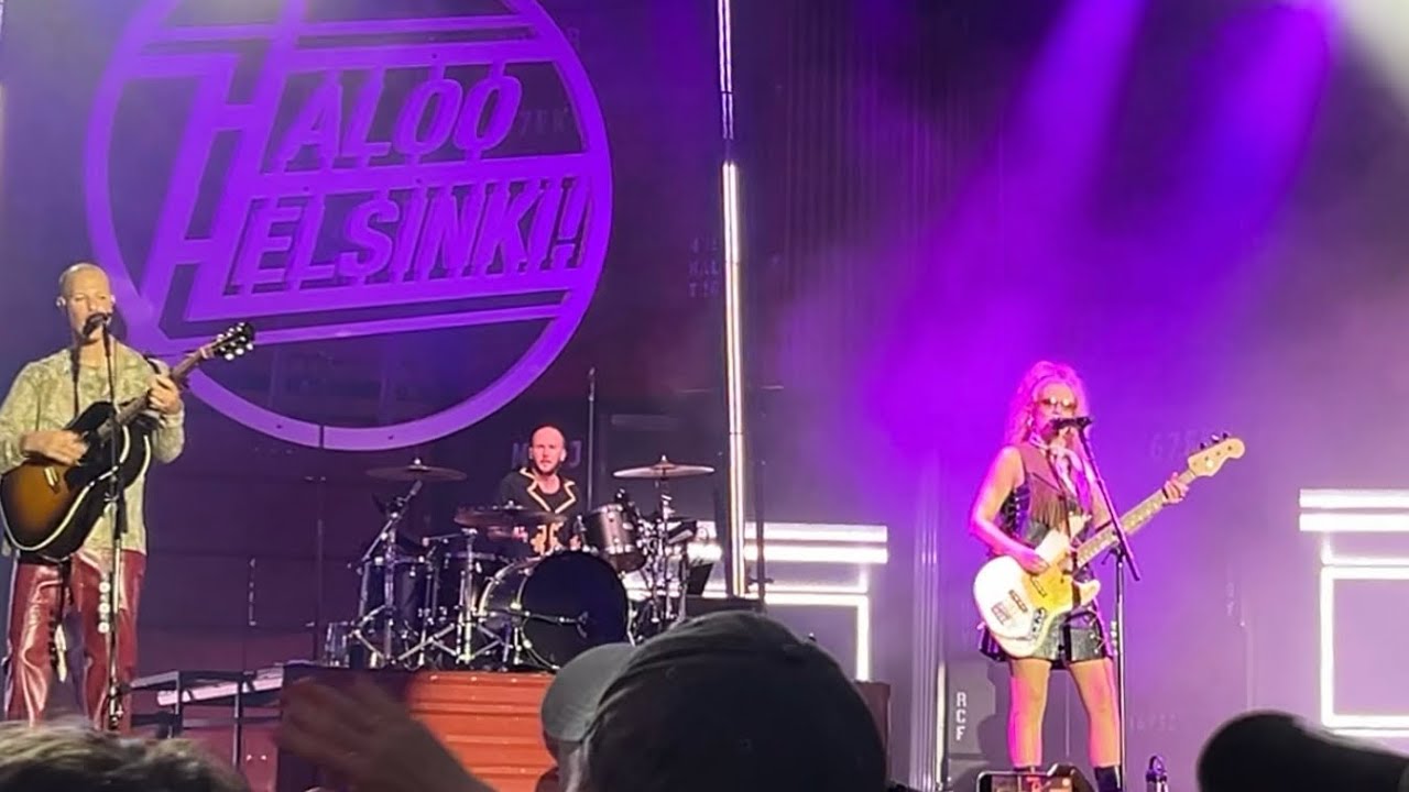 Haloo Helsinki! - Kuussa tuulee live Suomipop 2025 Jyväskylä