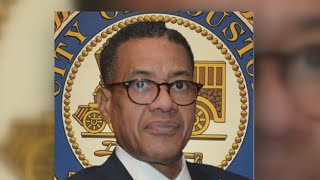 Former senior aide to Houston mayor pleads guilty to federal charges