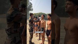 Зачем щупают ,,шарики" у новобранцев в армию Индии 😲😅