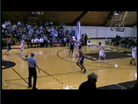 Michael Holsey '09 Dunks on 6'11" Middlebury Player