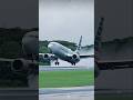 Secando la pista en el despegue 😲  #boeing #aviation