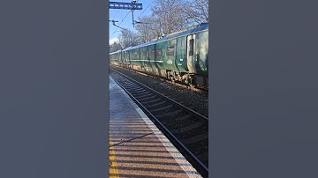 GWR class 802 passing Reading West 802102 9/1/23 #shorts