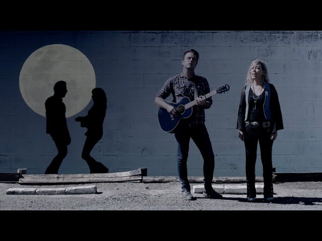 Felicity Urquhart & Josh Cunningham - Seasons AU