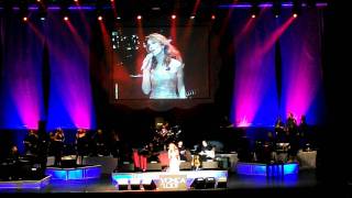 Yonca Lodi - Mum Lekesi (Live HD) Resimi
