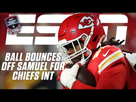 'THAT CAN'T HAPPEN!' Commanders turn it over after pass to Deebo Samuel turns into INT | ManningCast